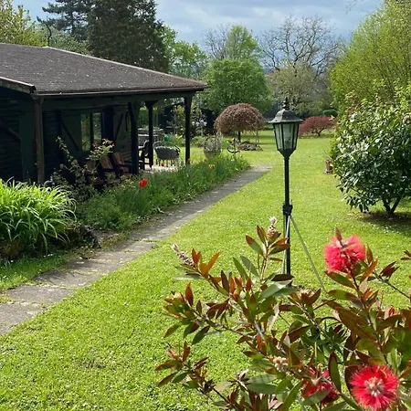 My Happy Garden 1500sq M Vakantiehuis Ochsenfurt